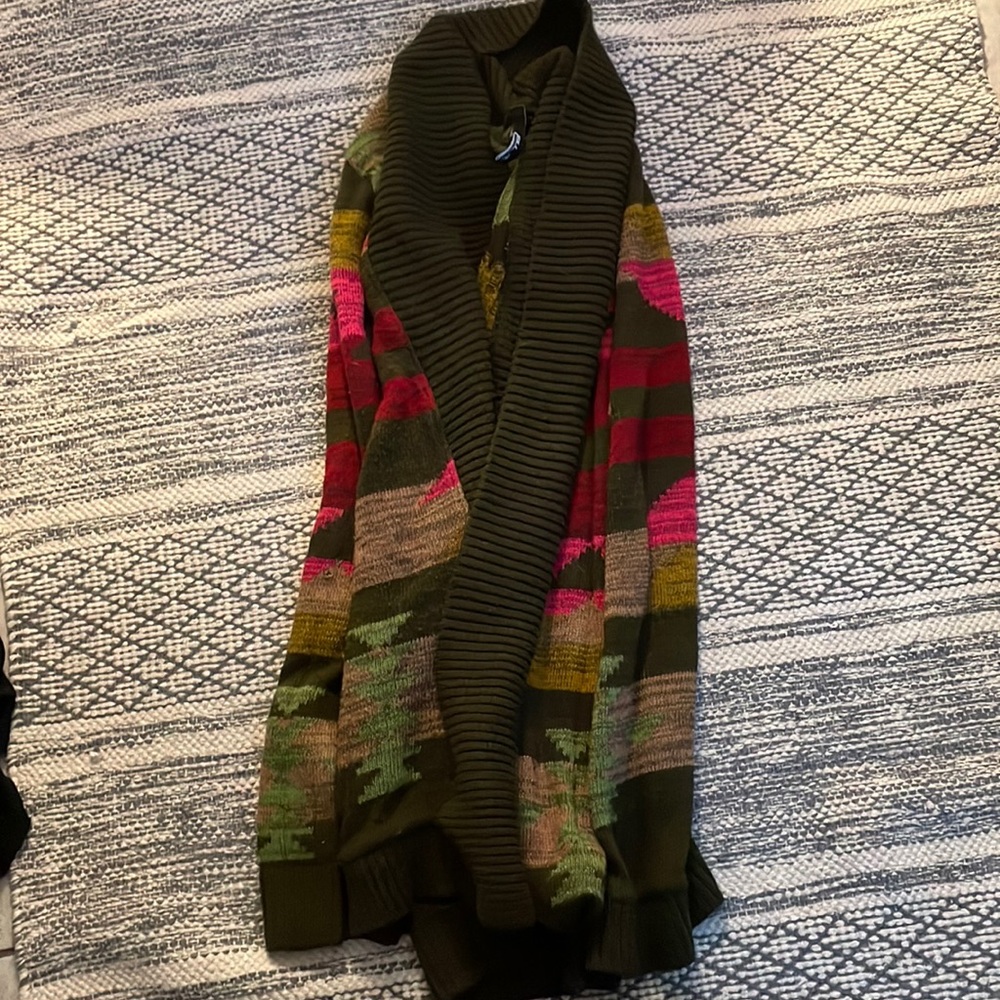 O’Neill cardigan